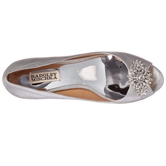 Badgley Mischka Nakita II Kitten Heel Peep Toe Pumps (Silver) - Picture 3 of 10